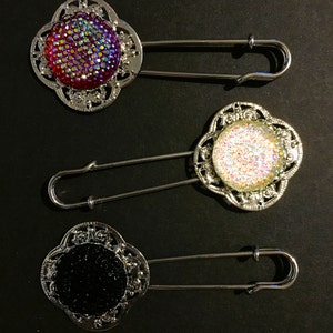 Pretty Filigree with Iridescent Gem Kilt Pins / Shawl Pins - Silver - 3 Colours - Gift boxed