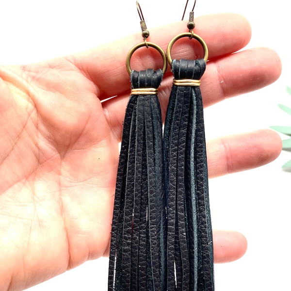 Black tassel earring, leather tassel earrings, black fringe boho earrings, statement tassel earrings, long tassel earrings, tassel fringe