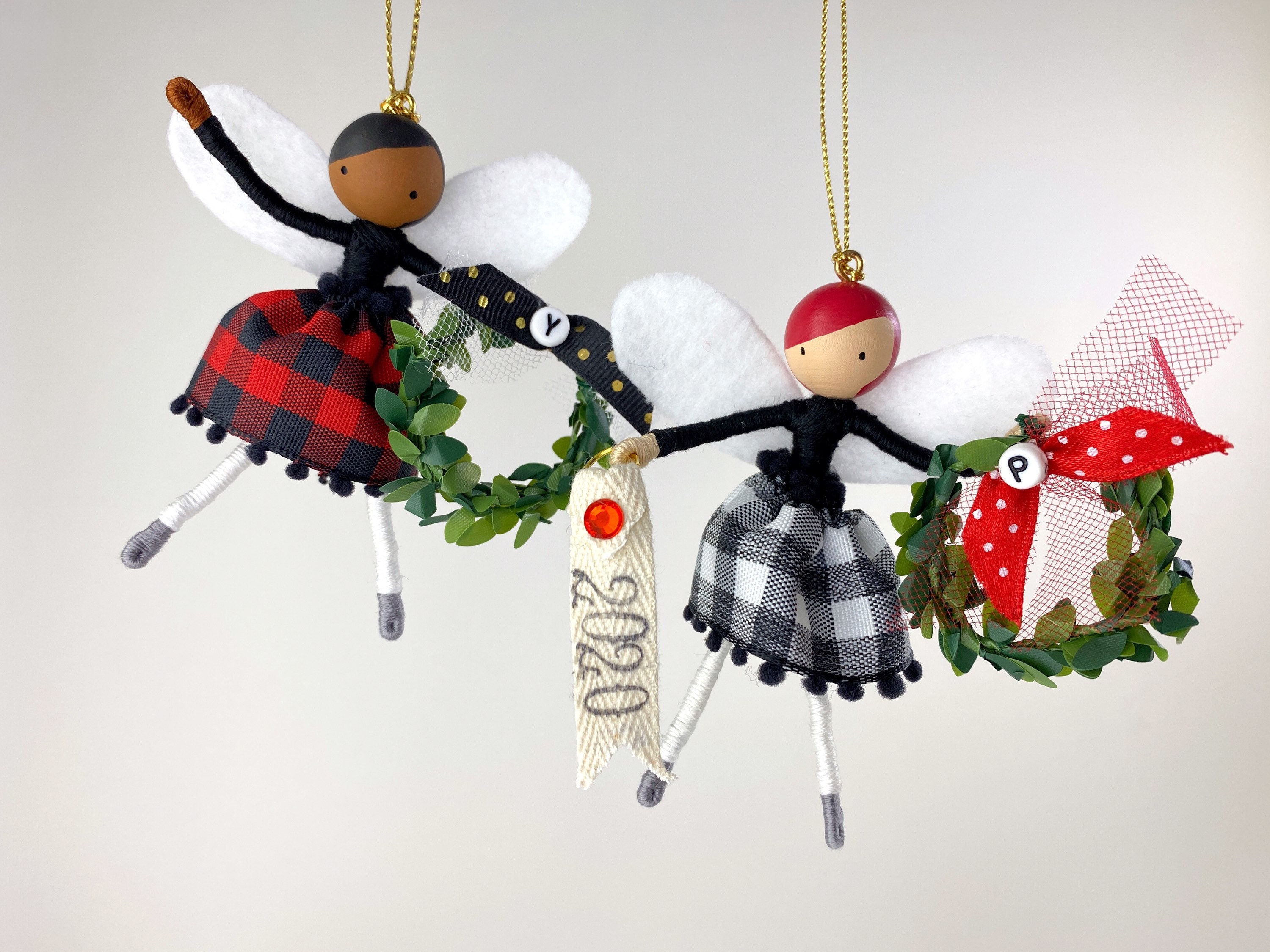 Ornement de Figurine Fée à Carreaux Buffle, Décor Mural Ferme Fait La Main avec Mini Couronne, Cadea