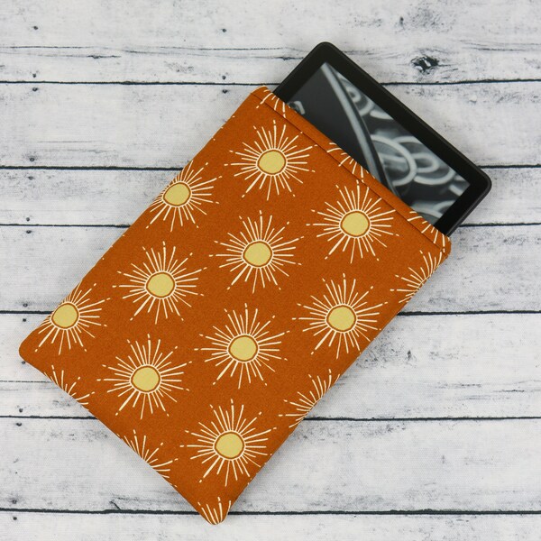 Gleaming Copper Sun Kindle Paperwhite Sleeve| Bookish Gift | Reader Gift | Padded Sleeve | Book Gift | E-reader Sleeve | Kindle Cover