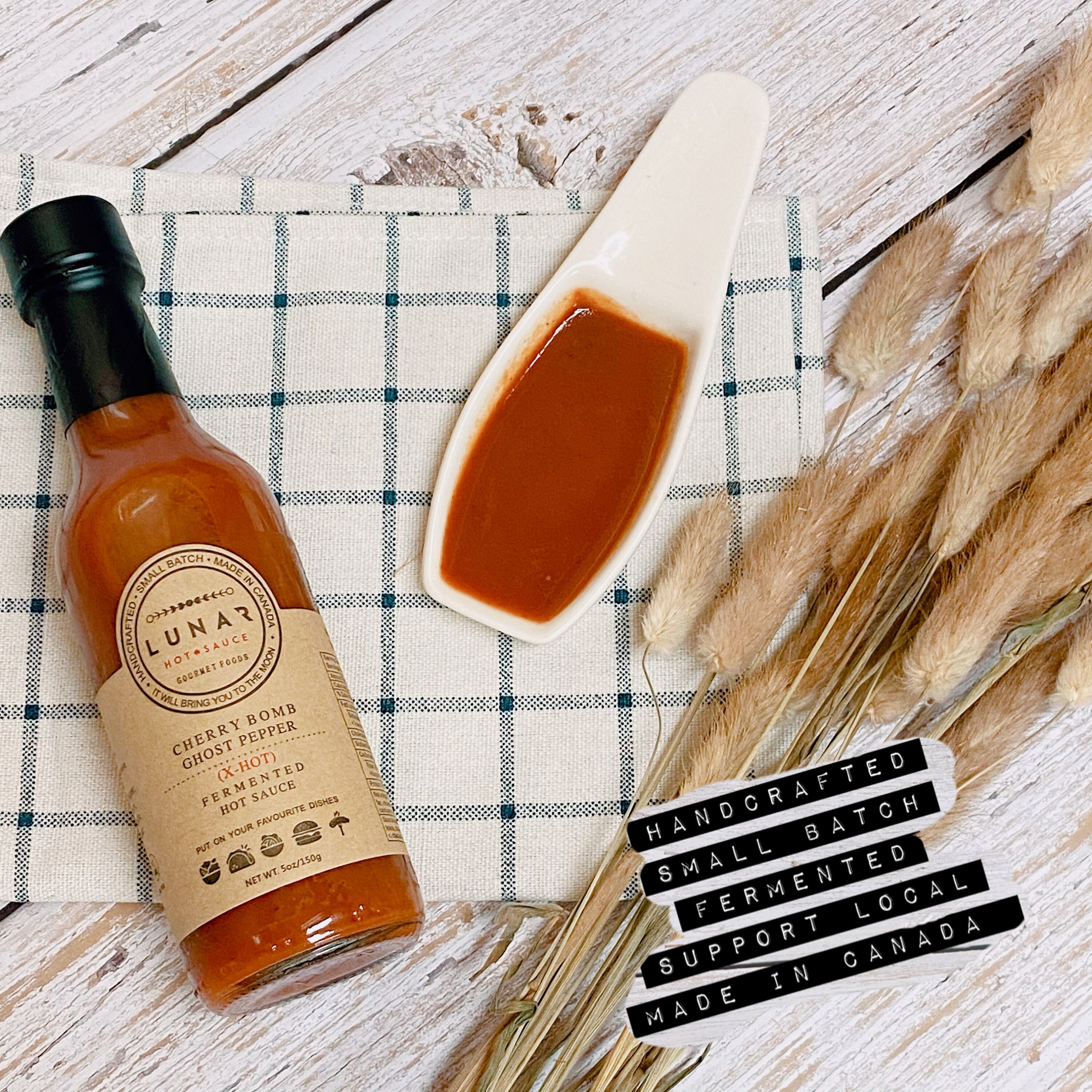 CHERRY BOMB Hot Sauce Ghost Pepper Fermented Hot Sauce Etsy Singapore