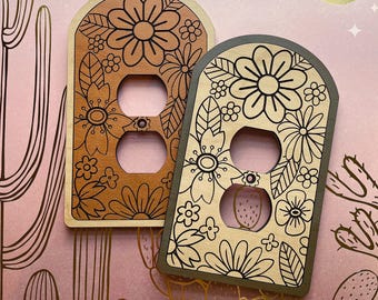 Grandmas Floral Cabin Outlet Cover