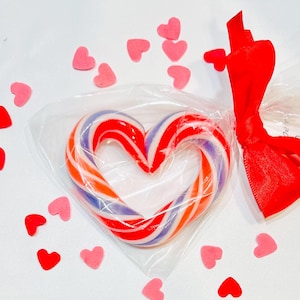 Handcrafted Candy Cane Heart: Custom Party Favors and Gift, Valentines Day