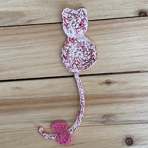 Crocheted Cat Bookmark