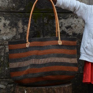 •BAOBAB• gusseted canvas tote