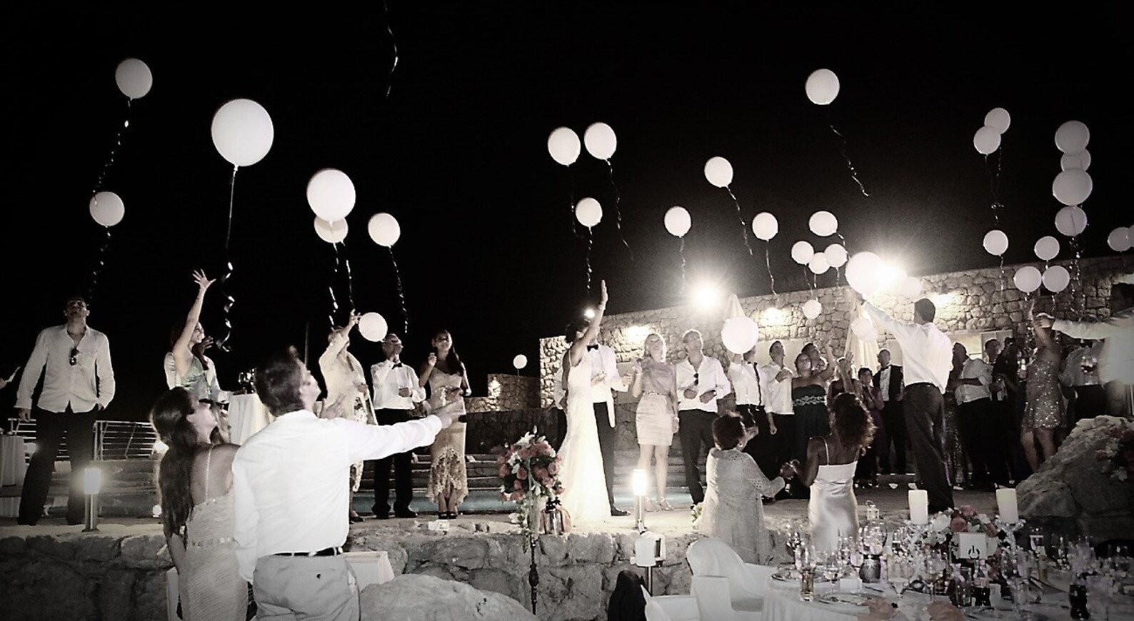 25 PACK White LED Balloons Perfect for Weddings Parties Etsy