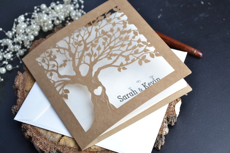 Faire-part de mariage rustique découpé au laser, faire-part fait main avec enveloppes, faire-part de mariage arbre brun écologique avec enveloppes image 1