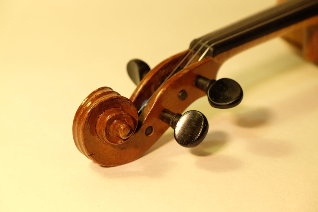 VIOLIN 1/2 CZECH 1940 The Metro Violin Class Organisation 25 Etsy