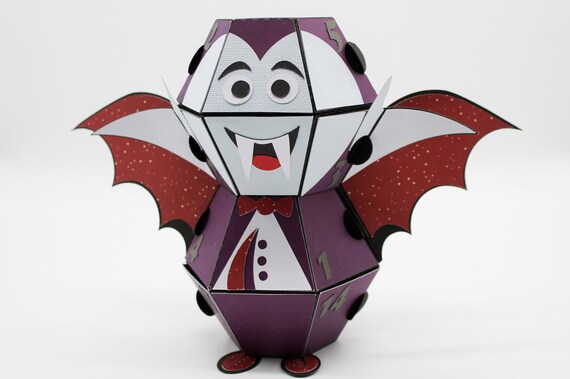 SVG Halloween Kalender Dracula inkl. Videoanleitung, 16 Tage bis Halloween, Schneidedatei für Schneidemaschinen Digitale SVG Datei