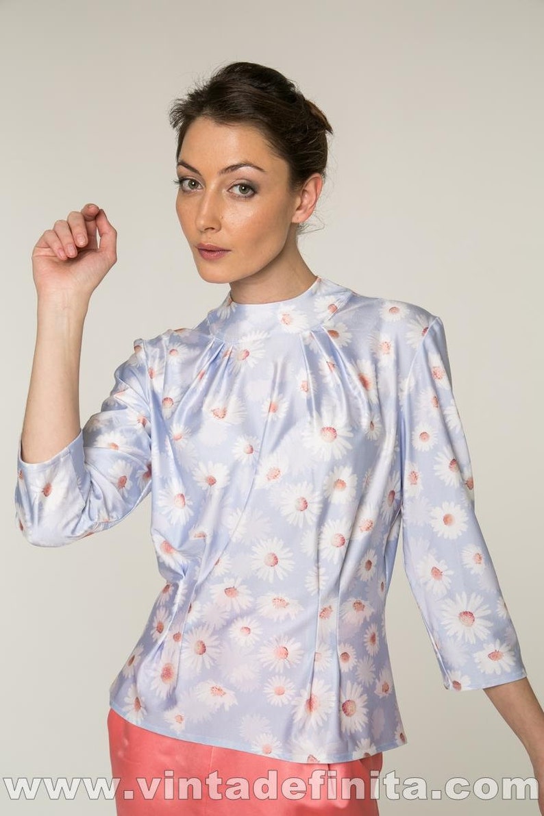 Blouse CIARA floral print Italian fabric inspired by 1940s fashion image 1