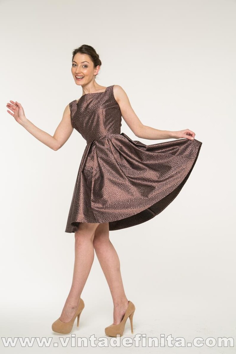 Dress VIOLETTA inspired by 1950s fashion image 5