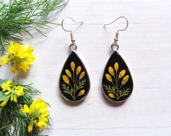 Boucles d'oreilles fleurs pressées, bijoux en vraies fleurs, cadeau de Noël, bijoux en résine de fleur, boucles d'oreilles botaniques, cadeau pour les amoureux de la nature