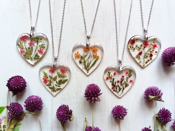 Etsy pressed flower necklace clearance