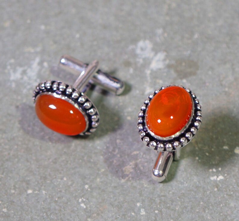Designer Cufflink Men gift jewelry 925 Silver Overlay Jewelry Red Onyx Cufflink 1814 mm
