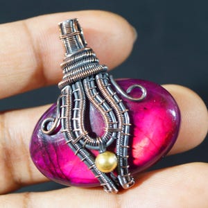 Rosa Feuer Labradorit Anhänger Kupferdraht gewickelt Anhänger Handmade Kupferdraht Schmuck Jahrestag Geschenk für Frau Minimalist Boho Schmuck