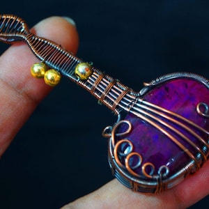 Pink flash Labradorite Guitar Pendant Wire Wrapped Pendant Labradorite Gemstone Pendant Copper Jewelry Gift For Her  Labradorite Jewelry