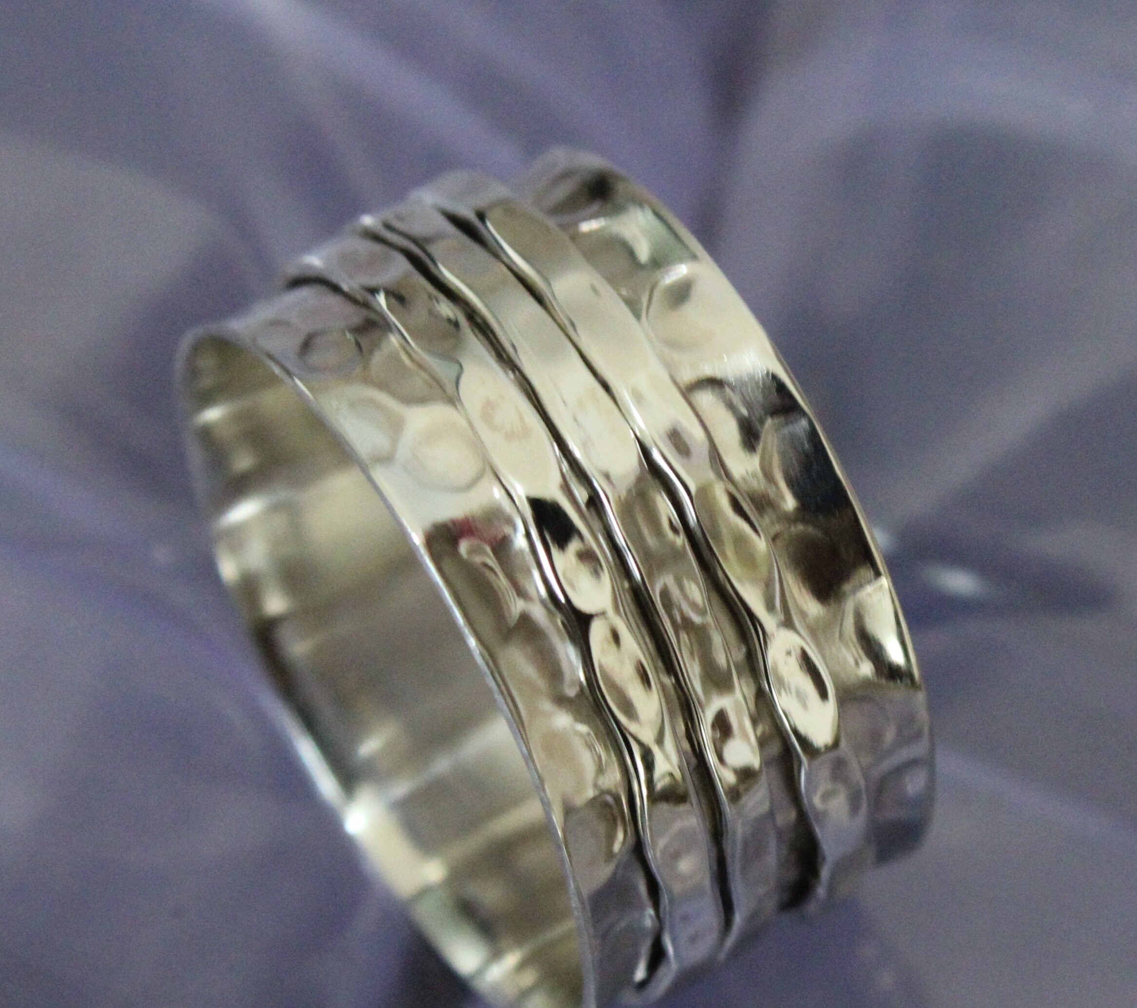 spinner band ring