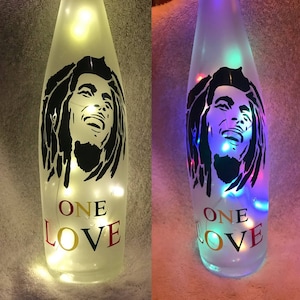 Bob Marley One Love light up wine bottle / Up-cycled Wine bottle / Wine Lover Gift / Night Light / Friends gift / home bar / Rasta light