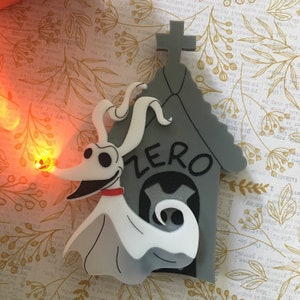 Light Up Zero Brooch