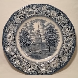 Vintage Liberty Blue 10&quot; Plate of Independence Hall Made in England