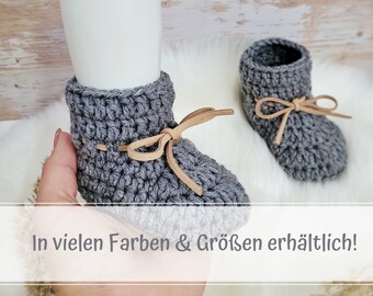 Babyschuhe aus Merinowolle gehäkelt,viele Farben, Babyboots, beige, für Junge und Mädchen