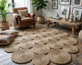 Ręcznie robiony pleciony okrągły dywan z juty w stylu boho rustykalnym