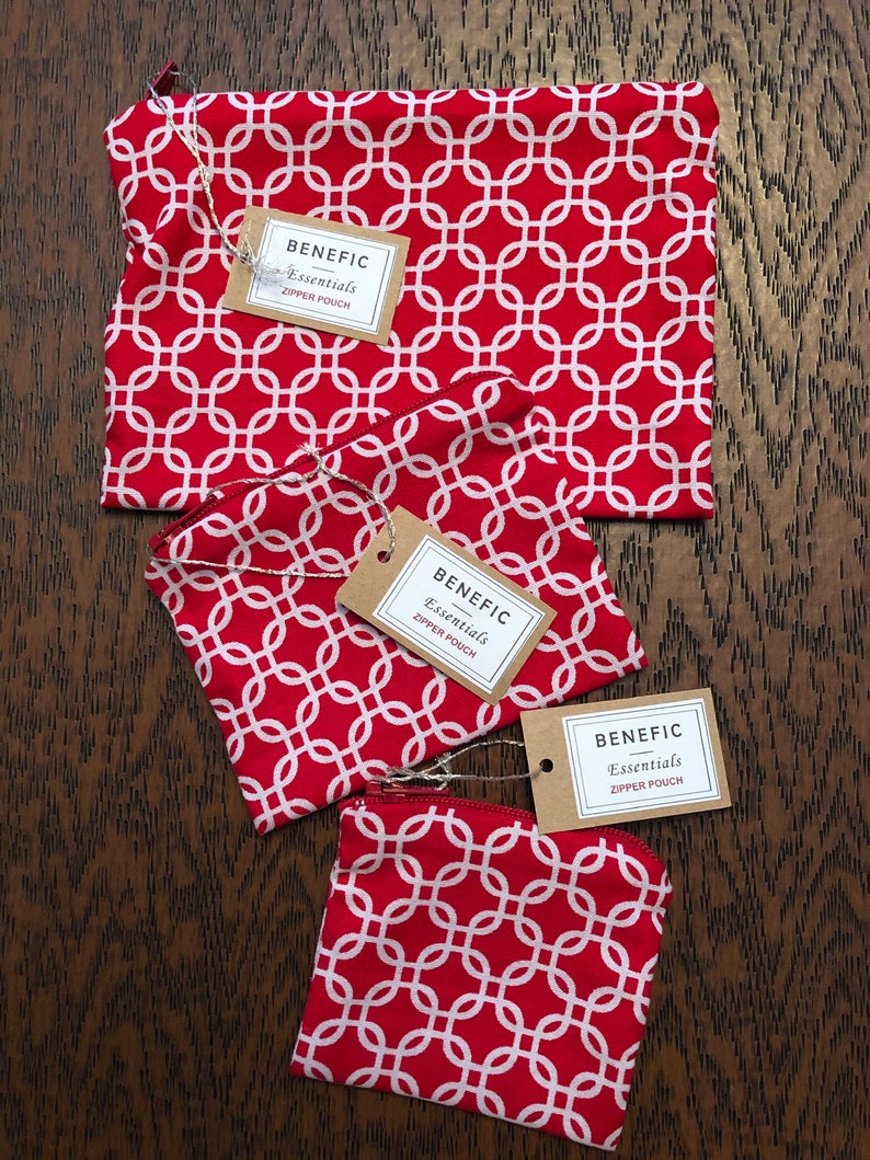 3-Piece RED MOSAIC Zippered Pouch Set Holds Earbuds, Travel Items, Makeup, Change, Phone Chargers and more