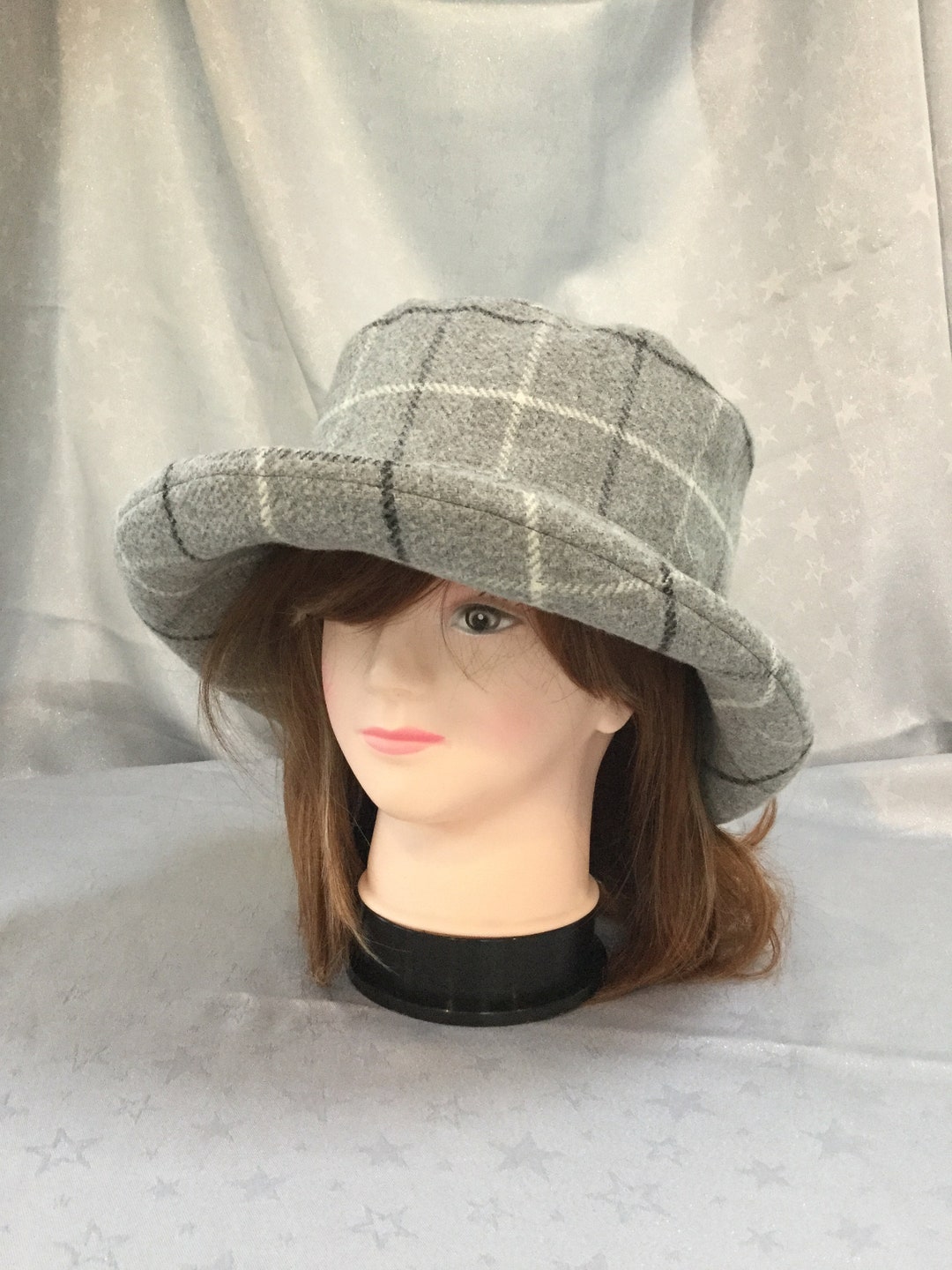 Ladies Waterproof Wax Cloche Hat with Tweed Rose and Brim - Black (Dark Green Tweed)