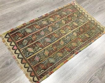 58x82cm Homedecor small tribal rug bedside rug,handmade rug,tribal rug,vintage rug,Turkish rug,accent rug,ethnic rug,doormat 23/'/'x32/'/'
