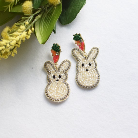 Easter Bunny, Happy Easter Beaded Earrings, Easter Earrings, Easter Egg, Gift ideas, Spring Earrings, Woman's Earrings, Statement Earrings