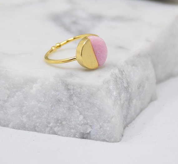 Natural Round Stone Ring -(PINK) Women Girl Daughter Wife Holiday Anniversary Special Gift