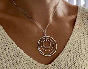 Silver Circles Necklace - Kinetic Hypnotic Sparkly Hammered Sterling Silver - Hoops Necklace - Handmade