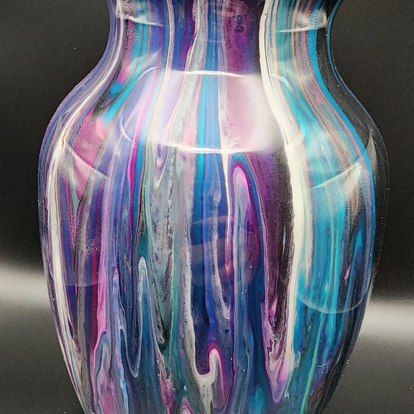 Resin vase