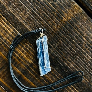 Adjustable Knot Wire Wrapped Kyanite Crystal Stone Necklace