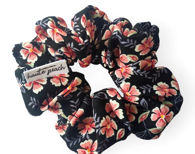 Flora Red Scrunchy