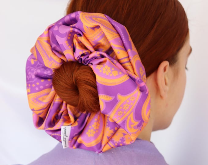 Kuzco GIGA Scrunchy