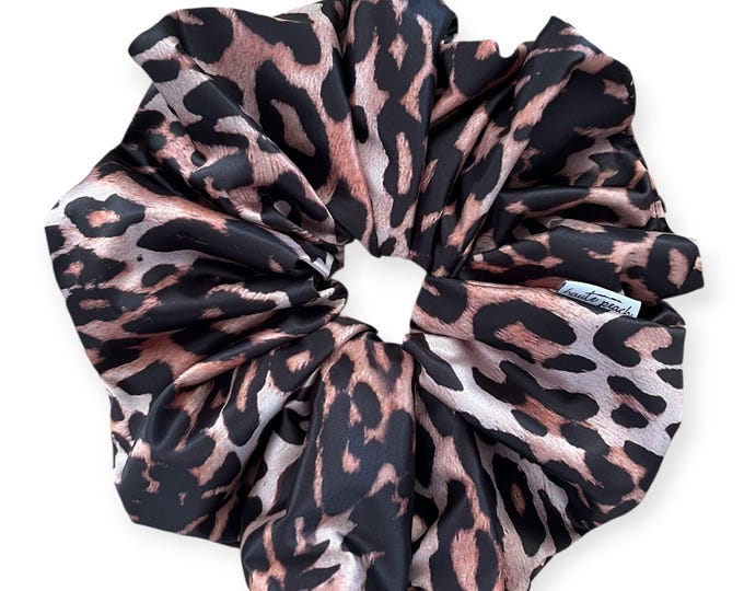 Leopard GIGA Scrunchy