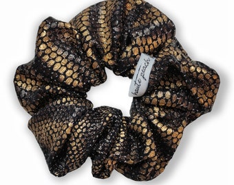 Ultra Glam Scrunchy