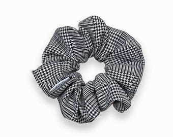 Glen Plaid Scrunchy