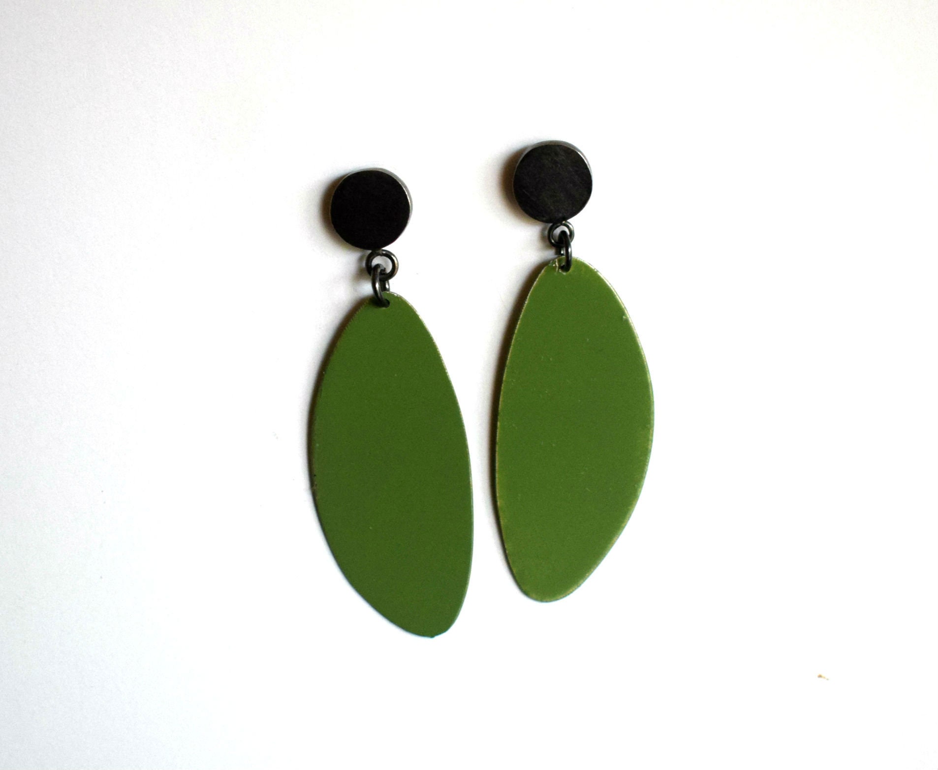 Green Earrings, Long Leaves Earrings, Lightweight Long Earring, Green