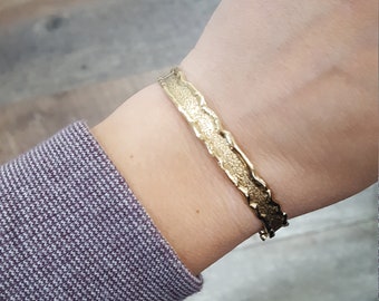 Comfortable and elegant gold bracelet, Free Shipping