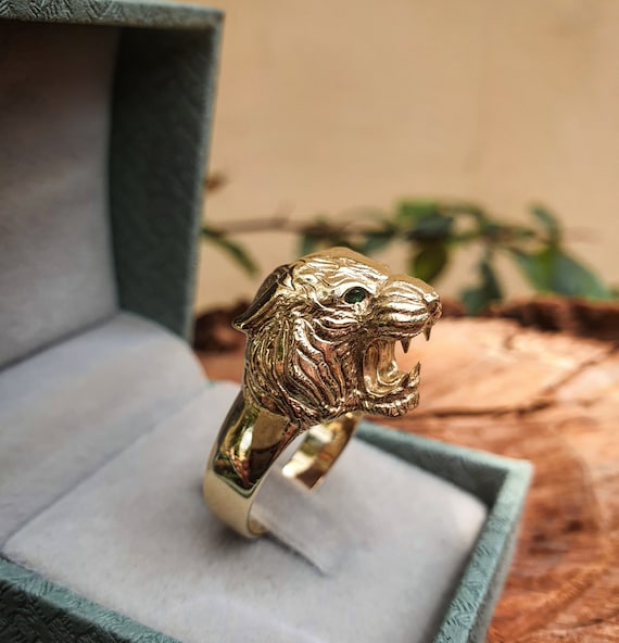 Tiger face ring gold deals