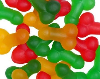 Kleine meisjes zuigen grote lullen