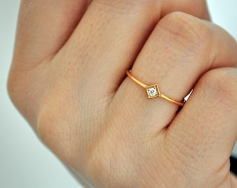 LIVRAISON GRATUITE !!! - Bague Solitaire - Bague Argent avec Tiny CZ - Bague Simple - Bague Simple - Bague Minuscule