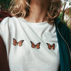 Monarch Butterfly Tee |  Plant Mom Tshirt, Flowers Lover Shirt, Cottagecore, Nature Shirt, Nature Lover Gift, Boho Tshirt, Gift For Her