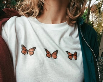 Monarchfalter T-Shirt: Pflanzen Mutter Shirt, Cottagecore Natur Liebhaber Geschenk