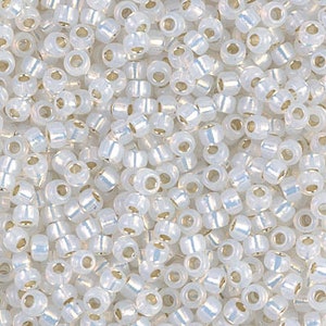 Seed Bead 8-551 - Miyuki Seed Beads 8/0 - Gilt Lined Opal - 10 grams - Diy Beads