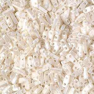 Quarter Tila QTL-592 Miyuki Quarter Tila Beads 5mm x 1.2mm x 1.9mm - Antique Ivory Pearl Ceylon - Sold 10 grams - 2 Holes - Diy Beads Store