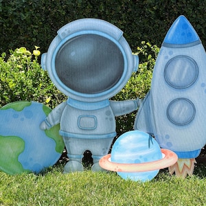 Astronaut Party - Space, Stars and Rockets decor - Universe props - Spaceman