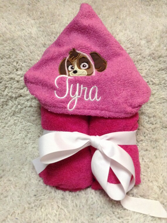 skye hooded towel